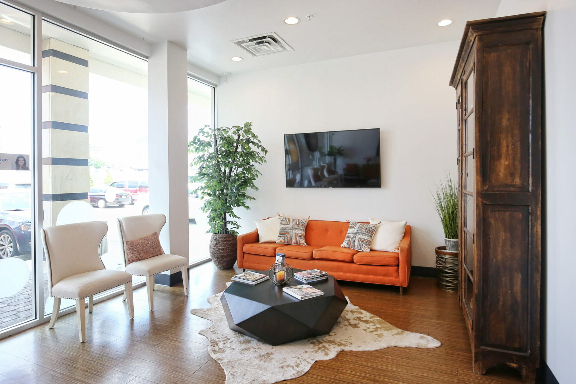 our houston office - Root Canals in Houston TX | FMS Dental | Lobby Photo
