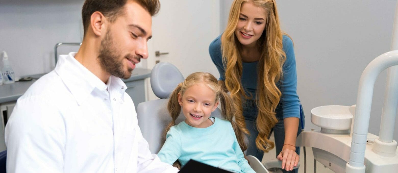 Read more about the article What Is A Family Dentist?